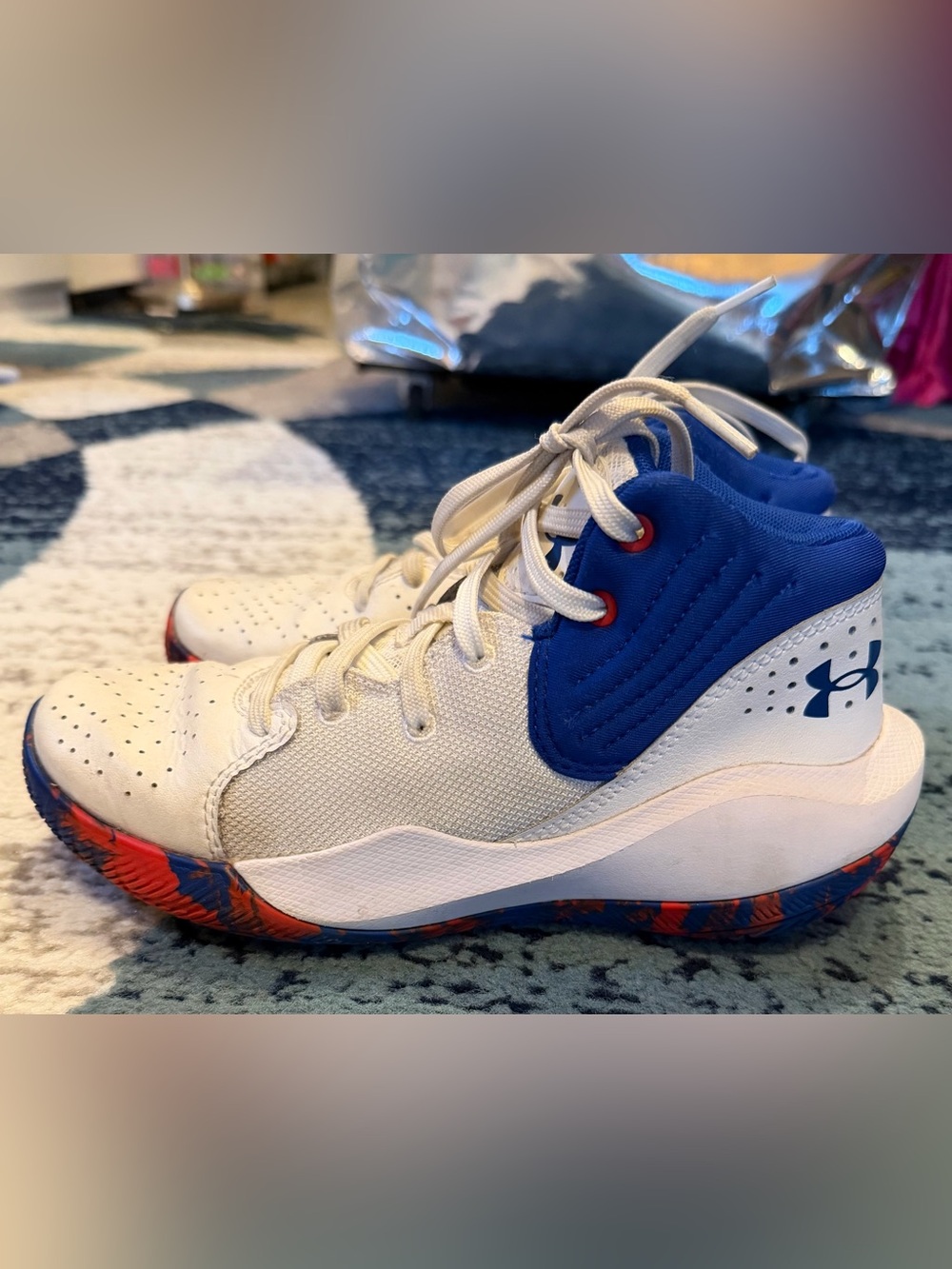 Under Armour Youth Basketball Shoes Size 3.5Y White Blue Red Mid-Top Sneakers